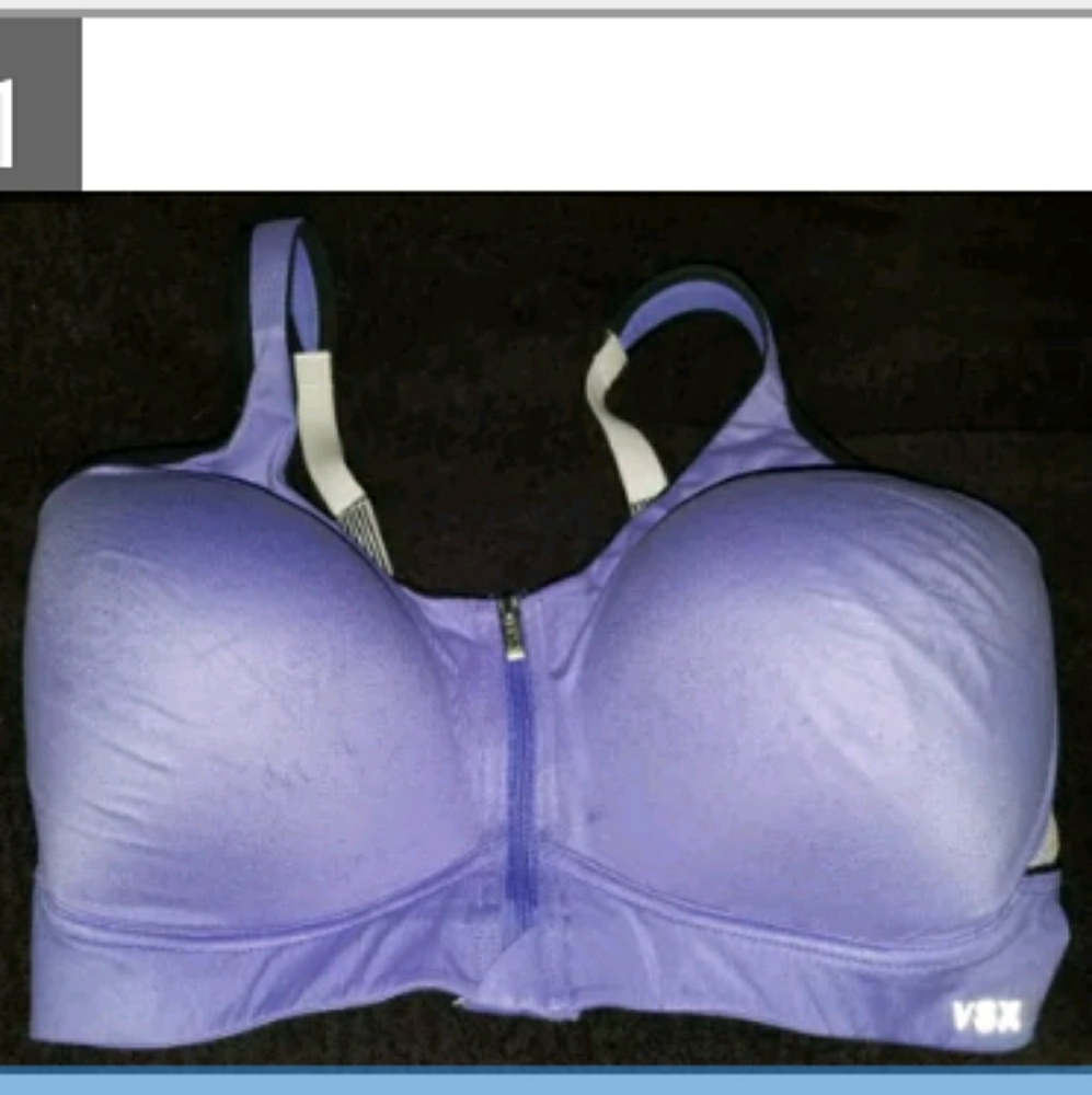 Victoria's Secret VSX Front Close Sports Bra!