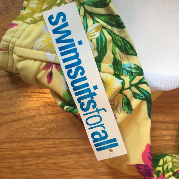 Halter pineapple print bathing suit top - Picture 4 of 5