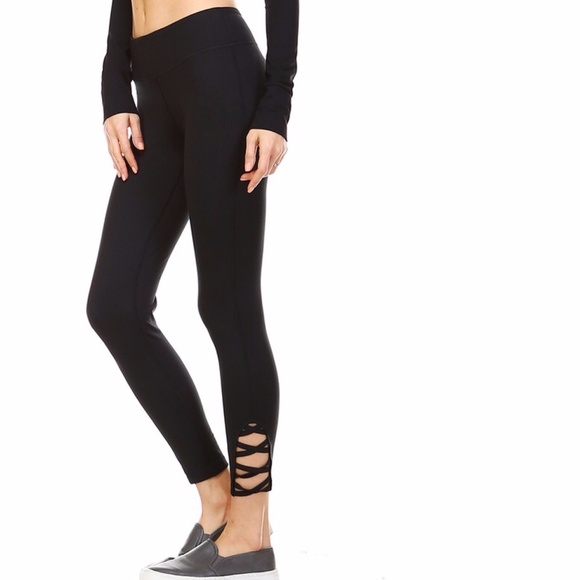 Black Strappy Yoga Pants Criss Cross CLEARANCE 006 - Picture 8 of 8