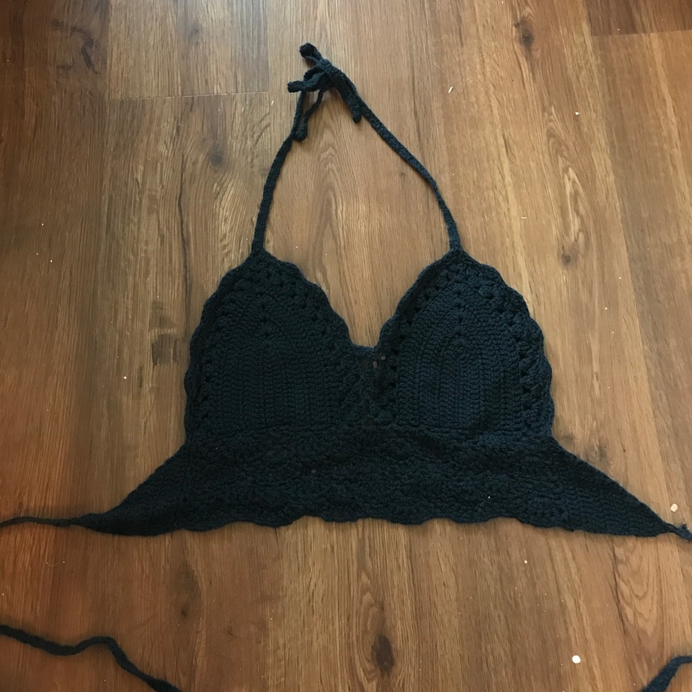 Black croche festival top
