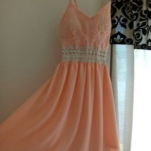 4 sexy summer dresses