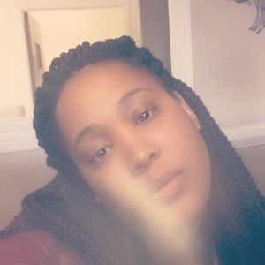 Meet your Posher, Rachelle