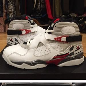 Bundle: Jordan VIII and Juicy Couture "Nellie"