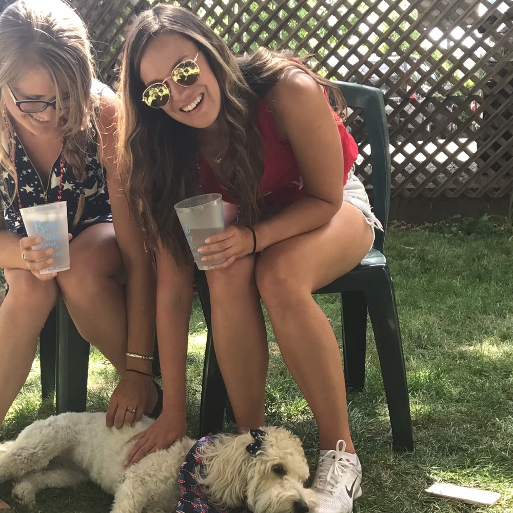 Meet your Posher, Lauren