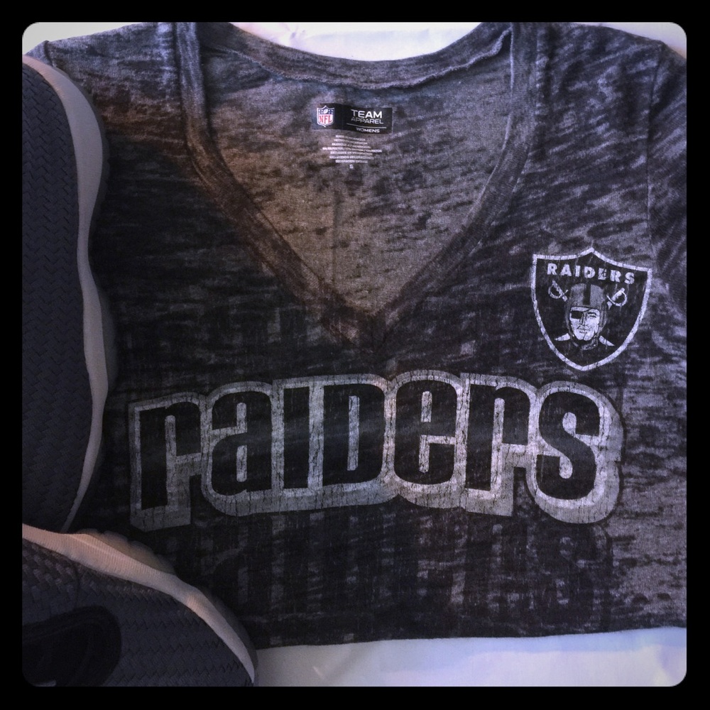 NFL team apparel ✨ price drop✨