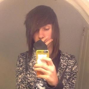 Meet your Posher, Victor