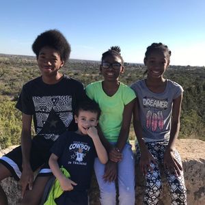 Meet your Posher, Daphne