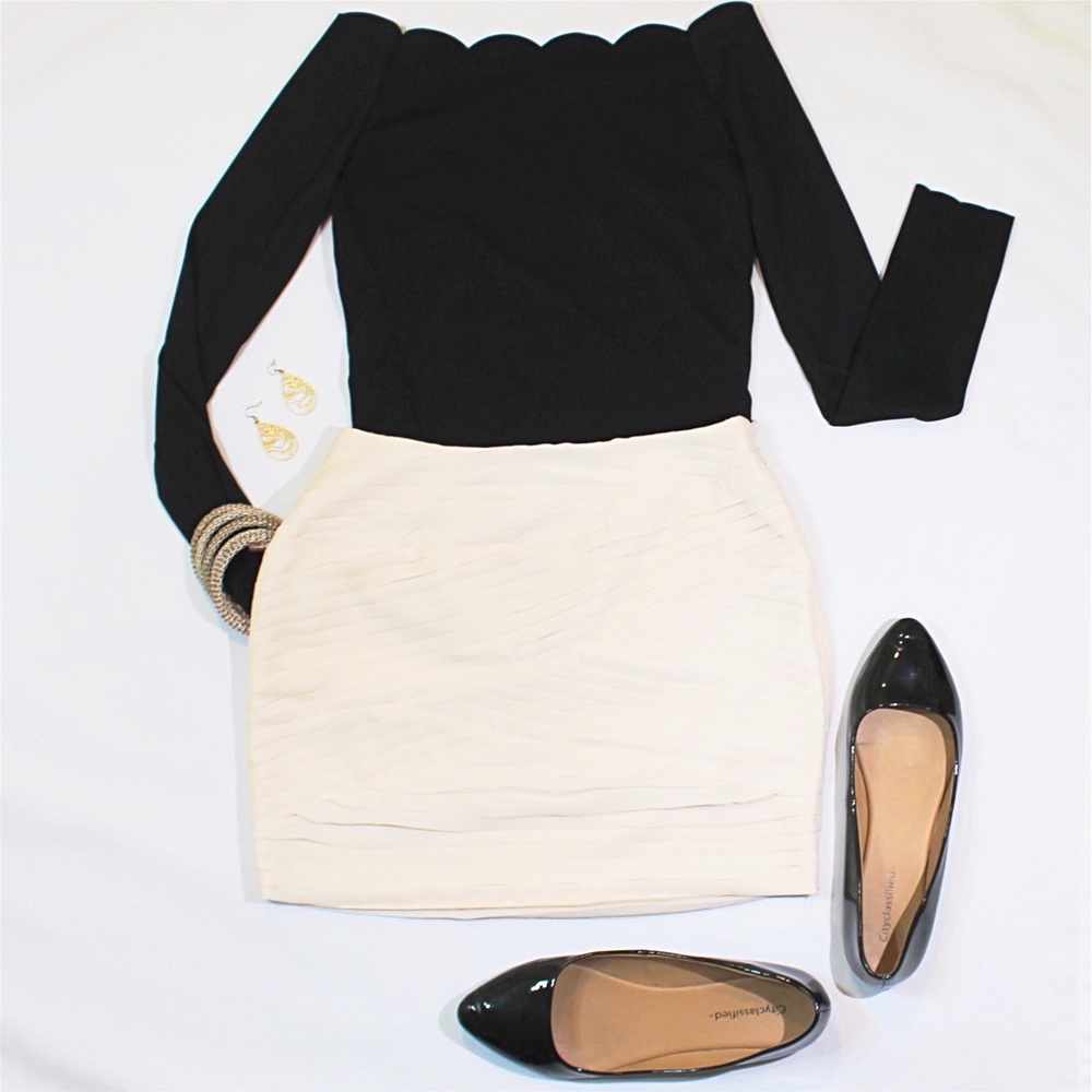 ❤️⚡️❤️ | NWT | Francesca's Chiffon Skirt