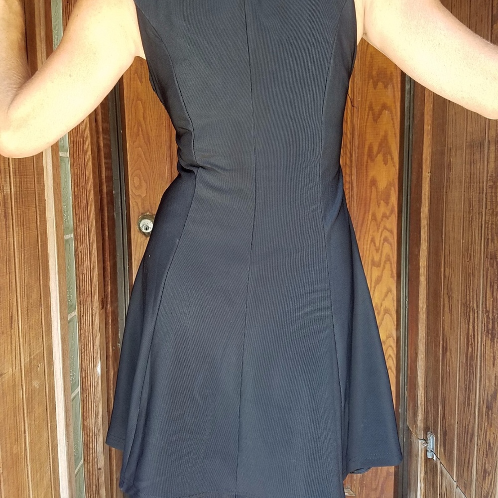 Dress - Picture 2 of 6