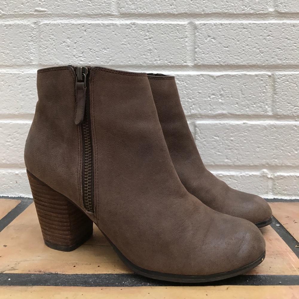 B.P. – Bootie (brown leather)