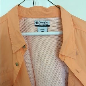 Columbia fishing style shirt