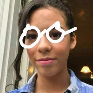 Meet your Posher, Ana