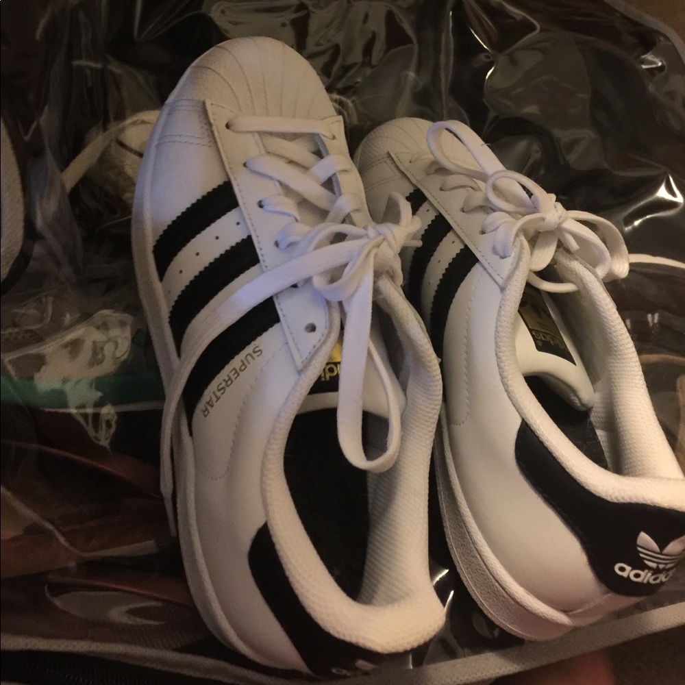 Addidas superstars
