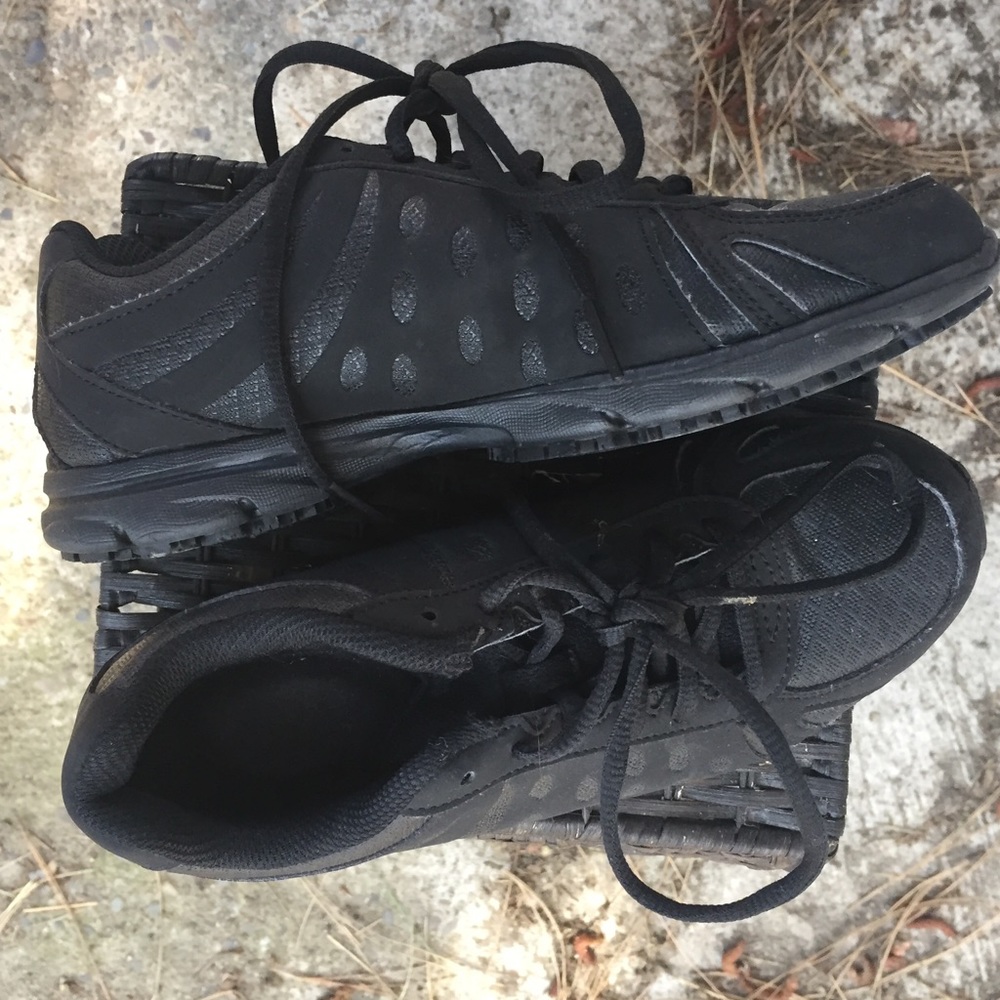 Black Non-slip shoes