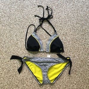 hurley bikini set