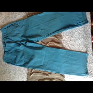 Turquoise capris