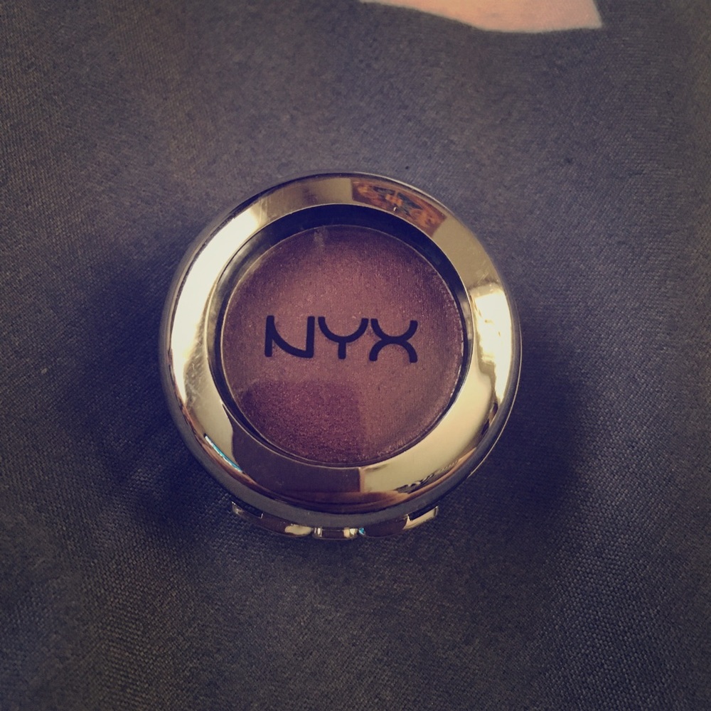 Bought it not realizing I already had this shade.