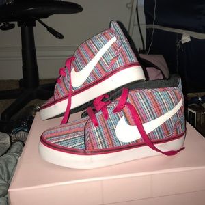 Multicolored Nike High-Tops - Women’s 5.5