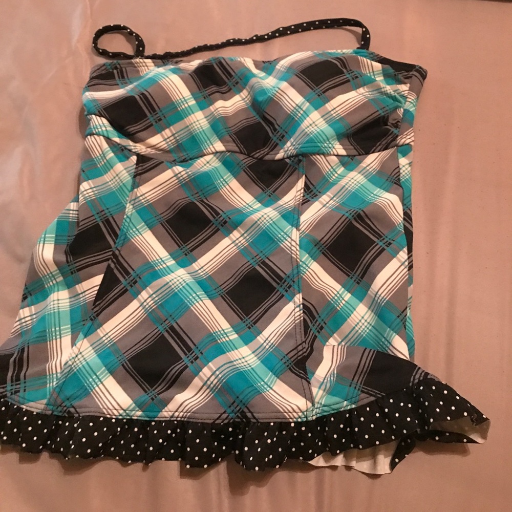 BLACK AND WHITE TANKINI - Picture 3 of 4