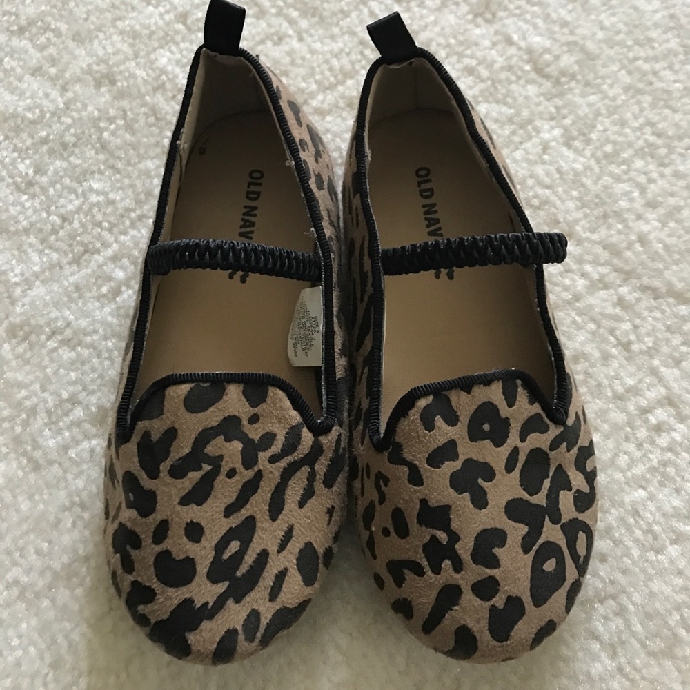 Old Navy Girls Leopard Flats