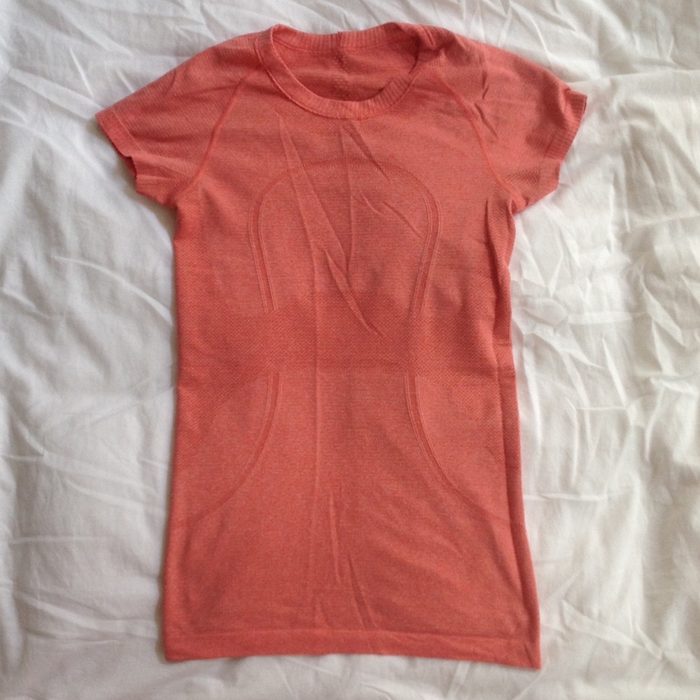 Lululemon Orange swiftly size 4 SS