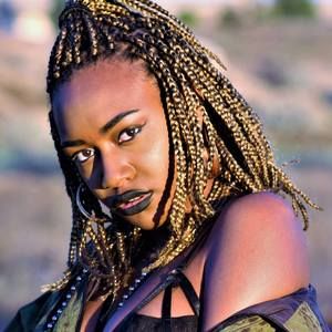 Meet your Posher, Jasmine