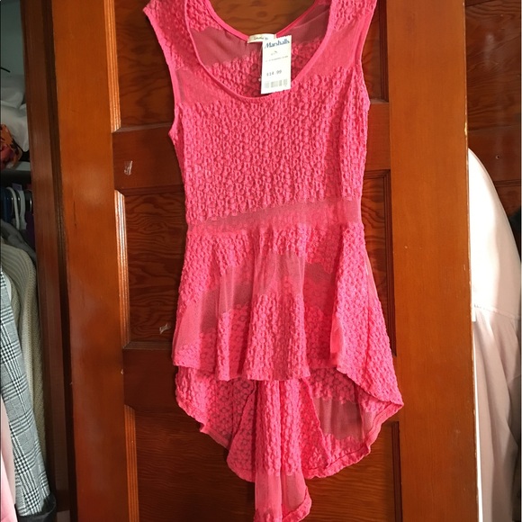 Top - Picture 2 of 2