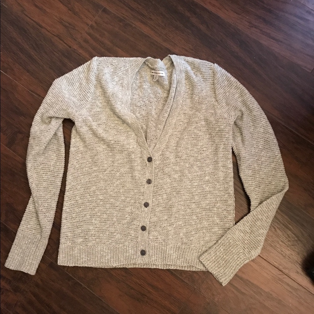 American eagle gray v neck cardigan