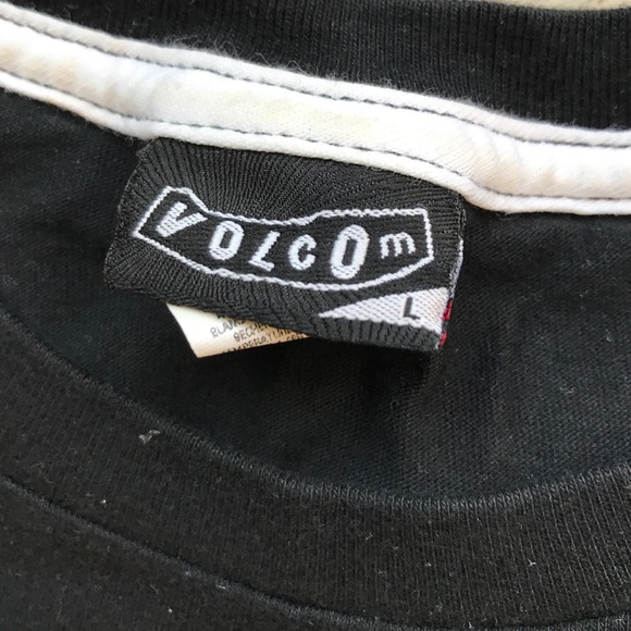 5 brand new Volcom t-shirts. All size L. - Picture 6 of 6