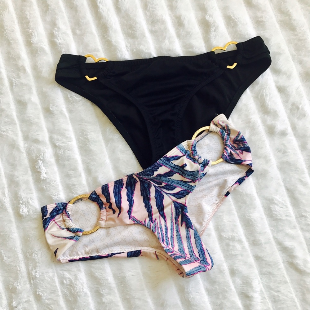 VICTORIA'S SECRET bikini bottoms (set of 2) 👙