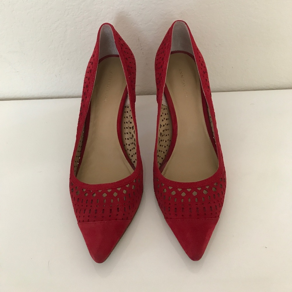 Ann Taylor heels