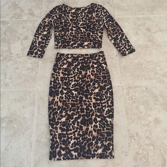 Leopard Print Two Piece Set, Size: Small - Picture 4 of 4