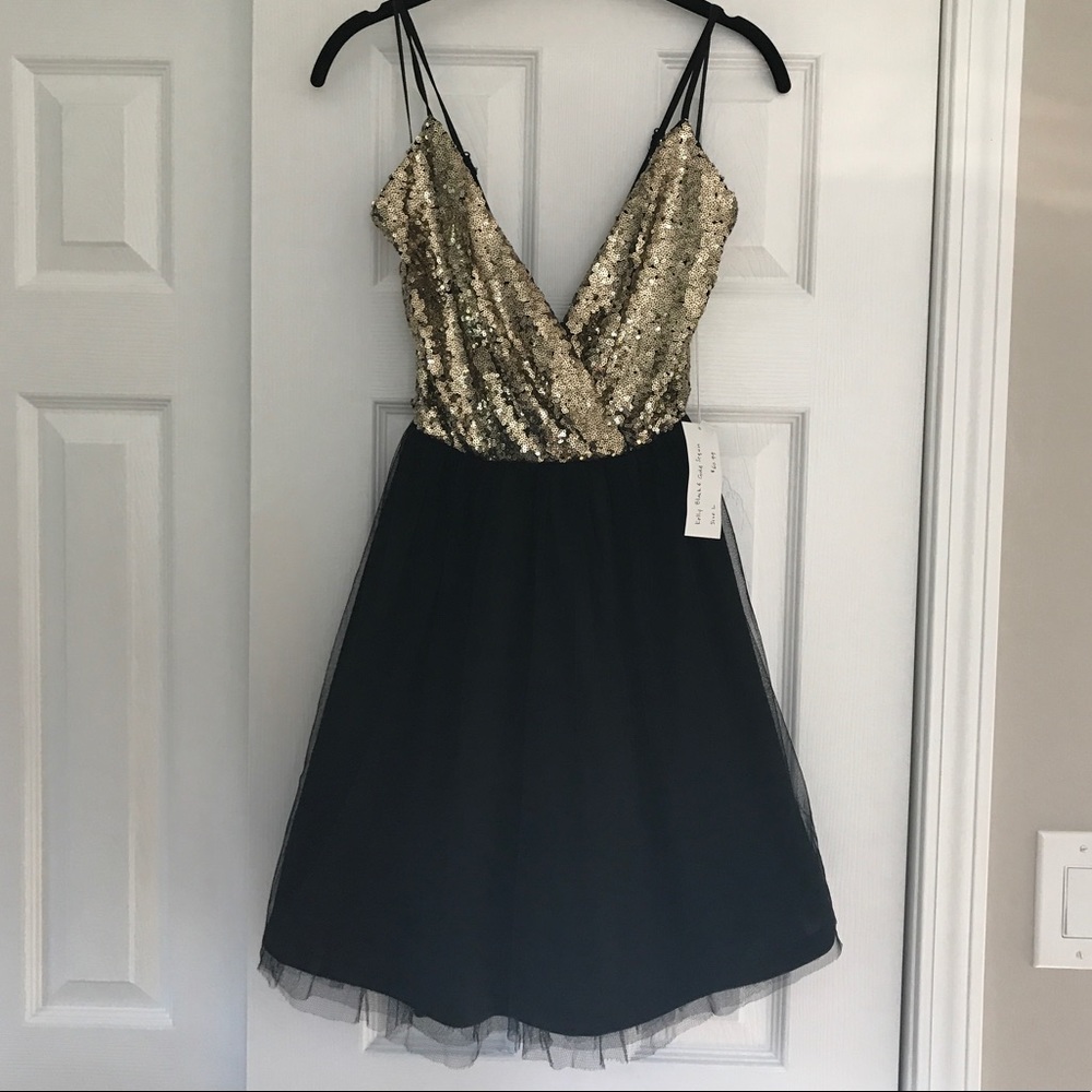 Boutique Black & Gold Sequin Formal Dress