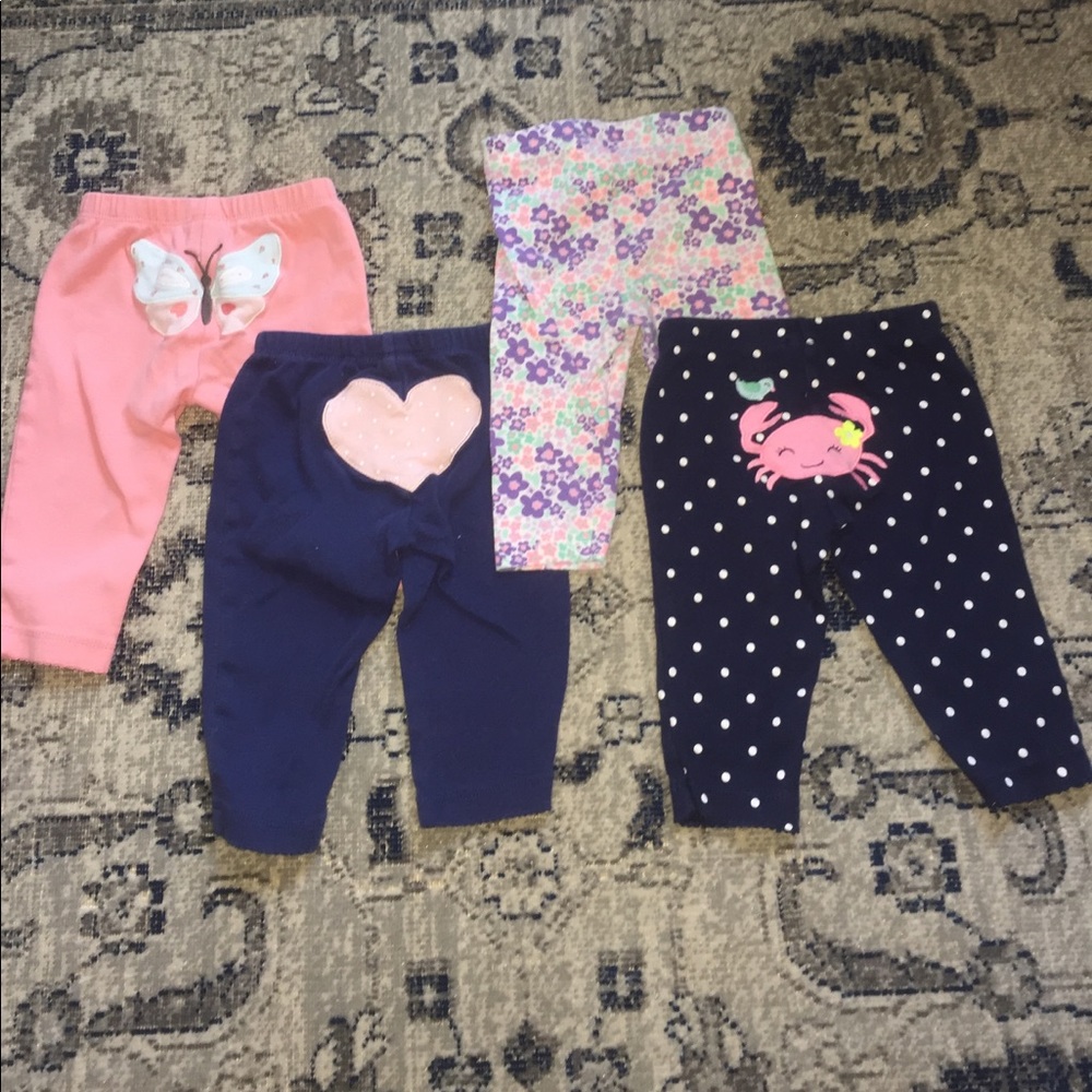 壟CARTER's: 4 PAIRS OF 6 MONTH Leggings Bundle - Picture 2 of 4