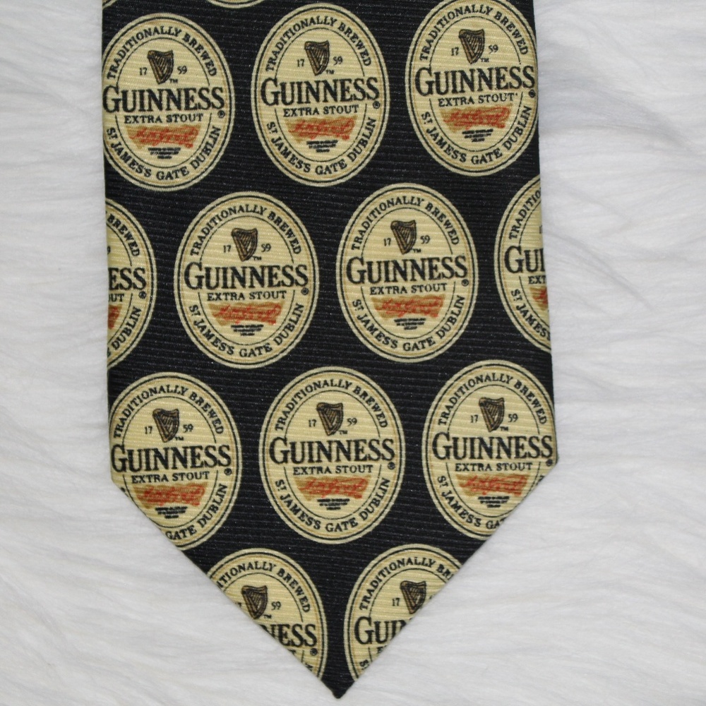 Guinness RARE Neck Tie - Picture 3 of 5