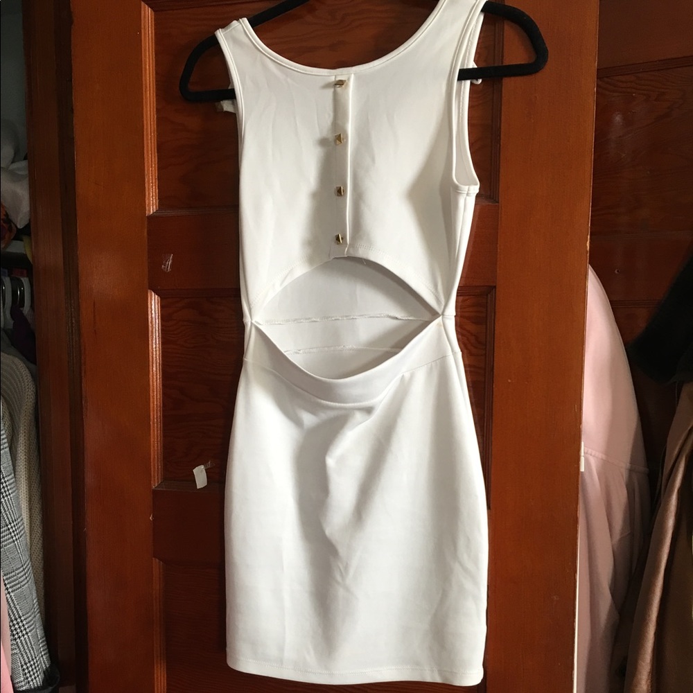 Dress - Picture 2 of 2