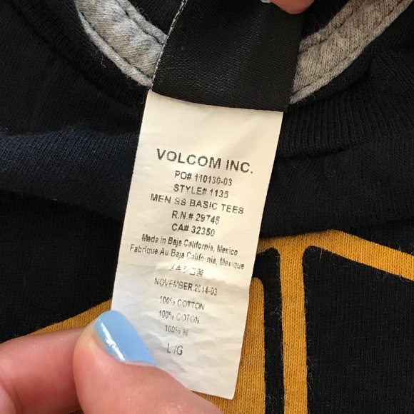 5 Brand New Volcom tshirts. All size L - Picture 2 of 5