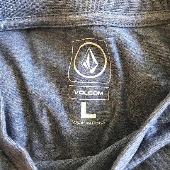 5 Brand New Volcom tshirts. All size L - Picture 3 of 5