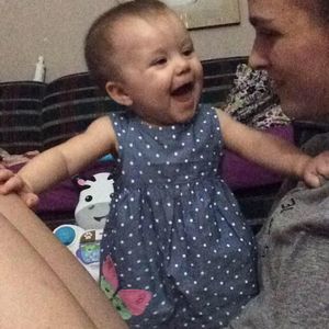 Meet your Posher, Larissa