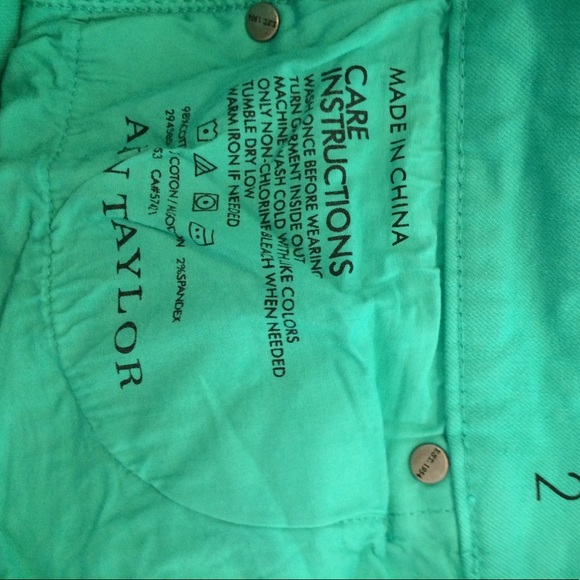 4/$15 SUPER SALE Ann Taylor Mint Green Jeans - Picture 3 of 3
