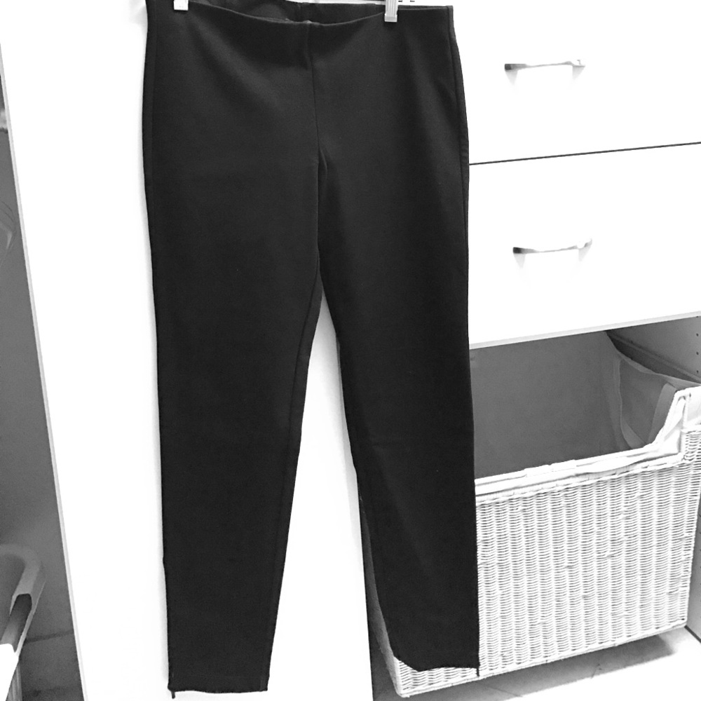 Eileen Fisher black leggings