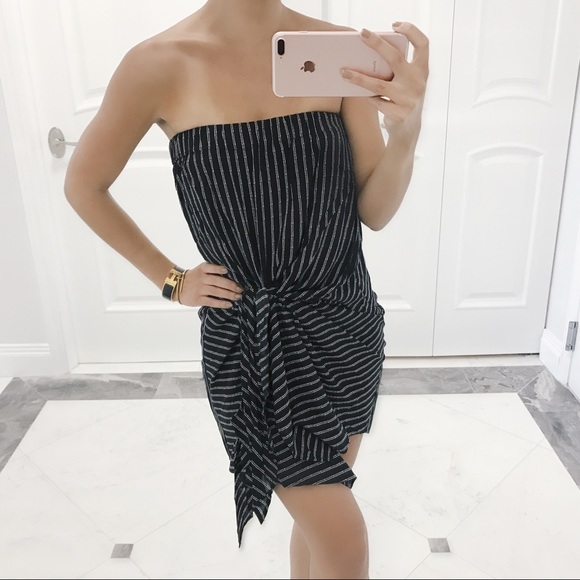 SOLD OUT ❌ Nikki Tie Knot Dress - Picture 3 of 7