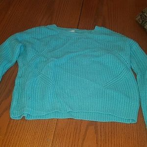 Crop top sweater
