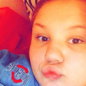 Meet your Posher, Sabrina