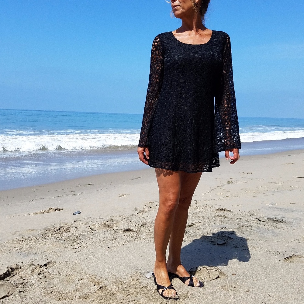 Dress - Picture 4 of 7