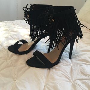 JustFab fringe black heels sz 9