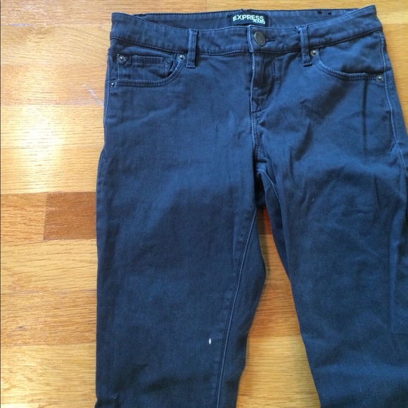 4/$15 SUPER SALE Black Express Skinny Jeans - Picture 3 of 5