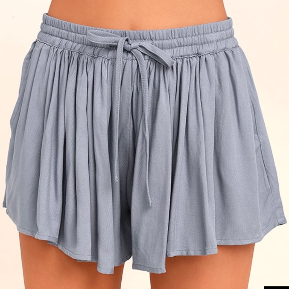 Lulus Xs shorts last drop - Picture 5 of 8