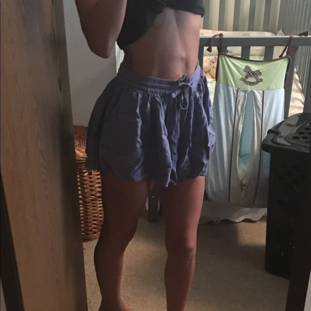 Lulus Xs shorts last drop - Picture 8 of 8