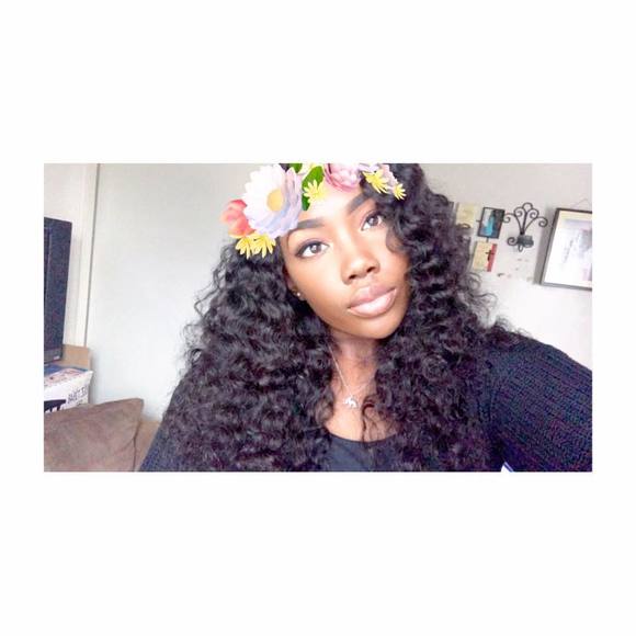 Meet your Posher, Roxanne - Picture 1 of 1